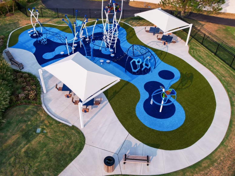 Shangri-La Resort in Oklahoma featuring ForeverLawn synthetic grass