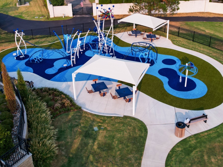 Shangri-La Resort in Oklahoma featuring ForeverLawn synthetic grass