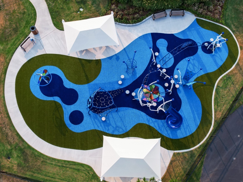 Shangri-La Resort in Oklahoma featuring ForeverLawn synthetic grass