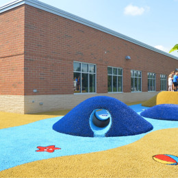 Funscapes at the Lake YMCA by ForeverLawn NEO